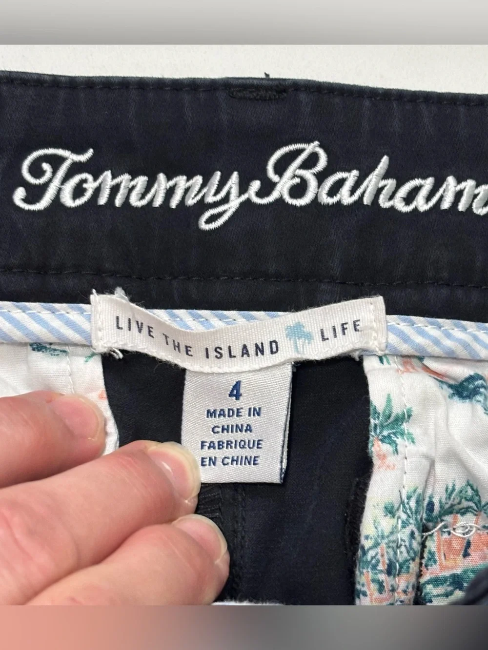 Tommy Bahama Black Soft Twill Cotton Lyocell Women's Casual Chino Shorts Size 4